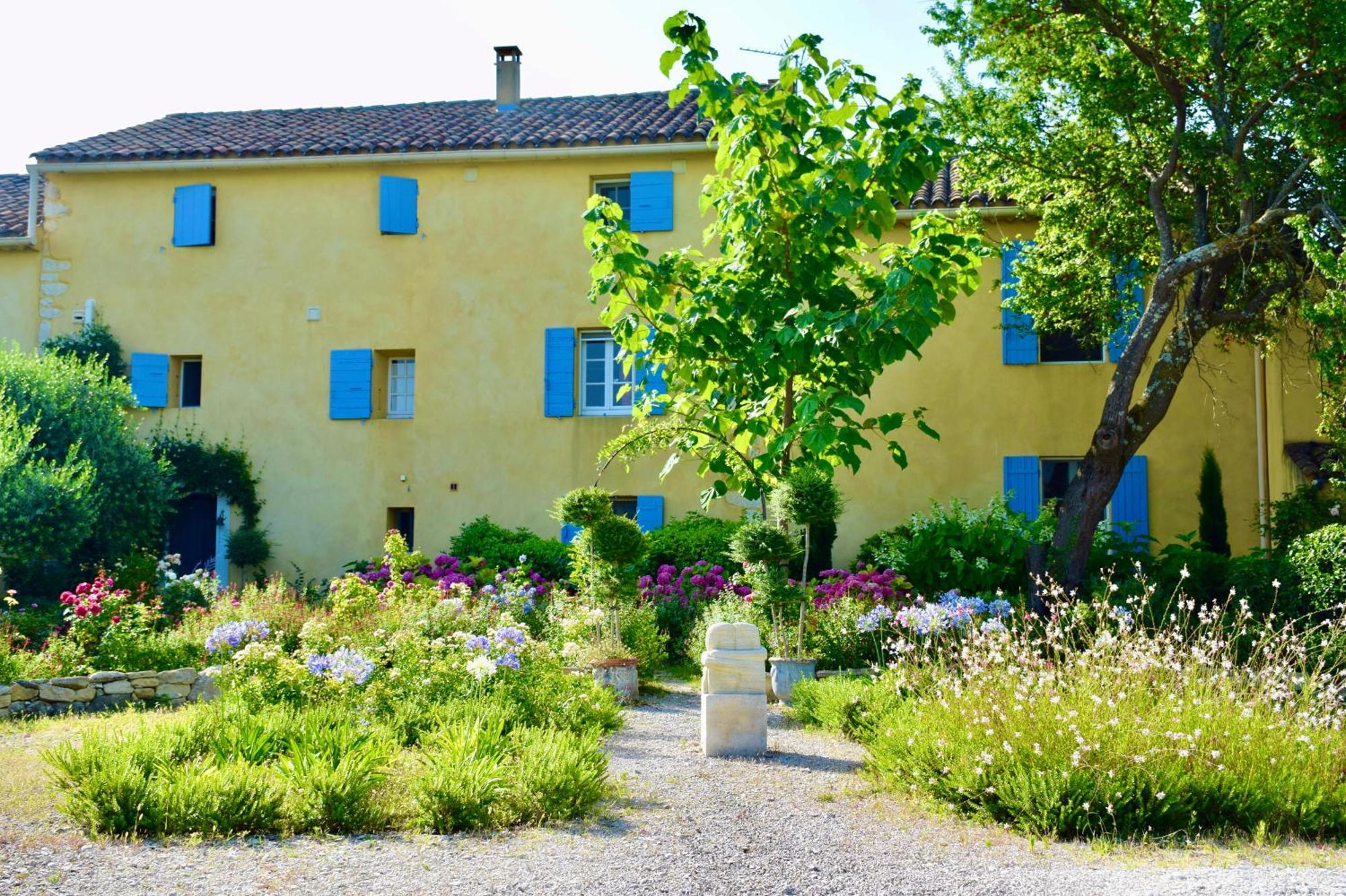 Bastide Saint-Didier Bed & Breakfast Saint Didier  Exterior photo